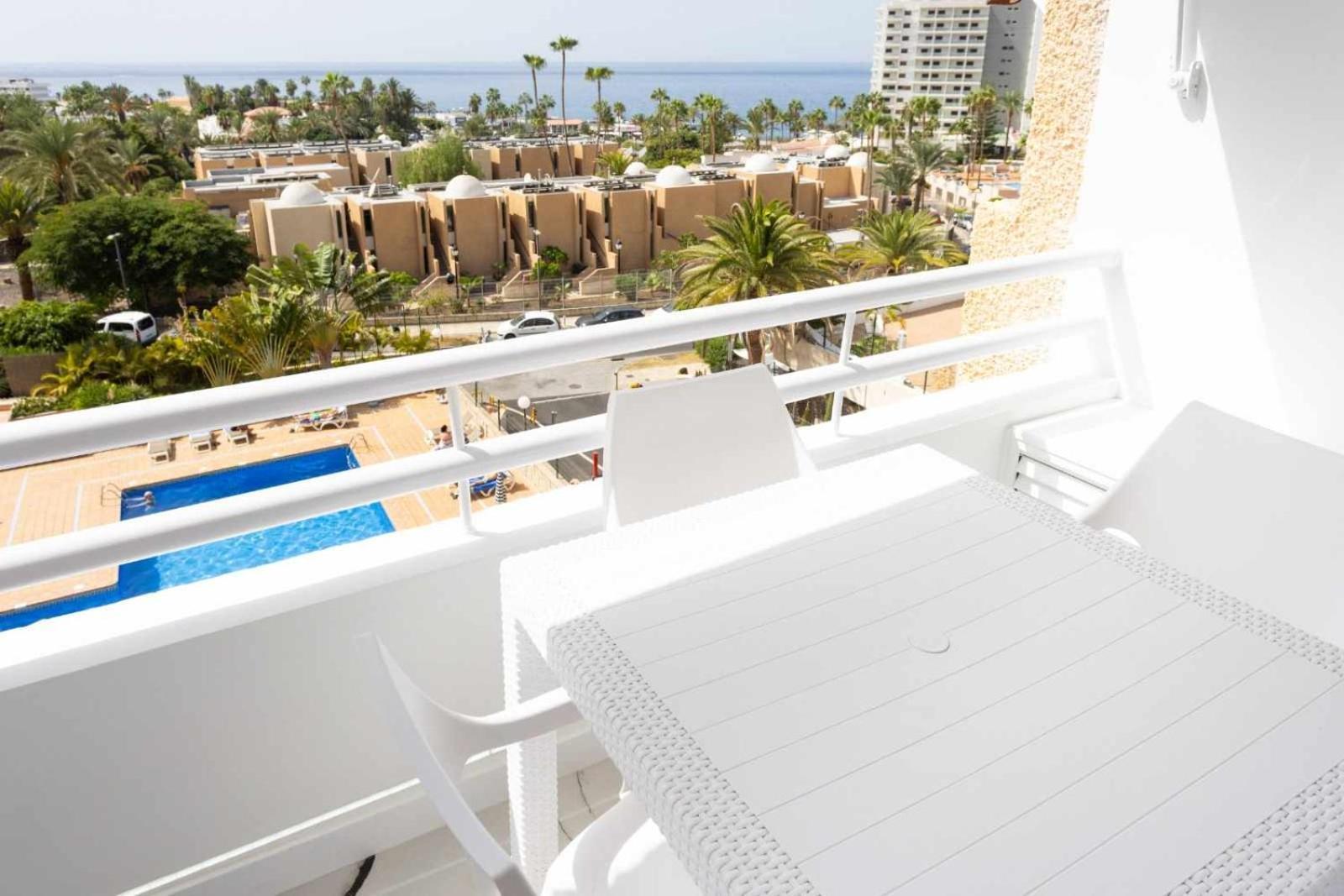 Lujo Borinquen 403 Vista Al Mar Διαμέρισμα Playa Feñabe Εξωτερικό φωτογραφία